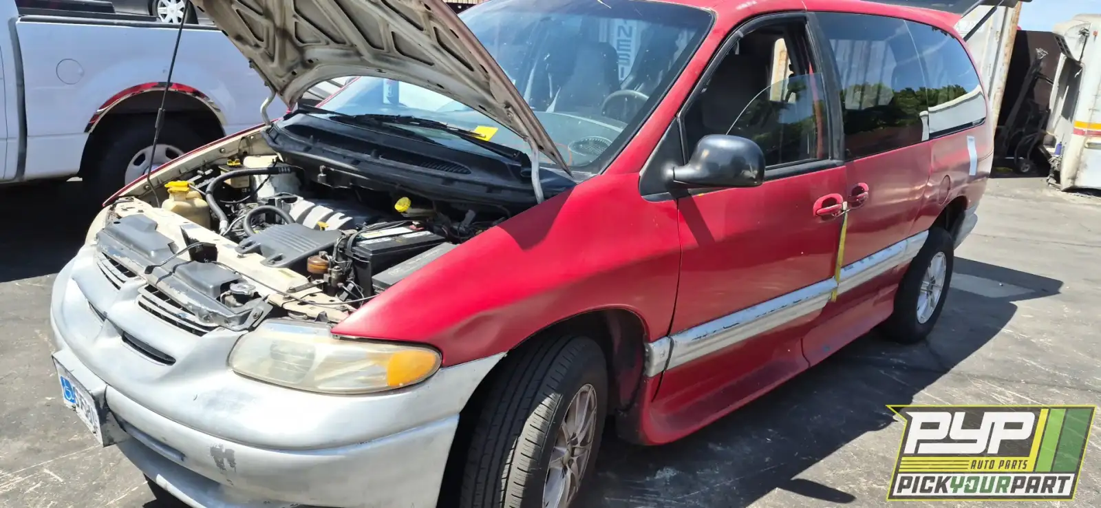 Photo of 1999 Dodge Caravan