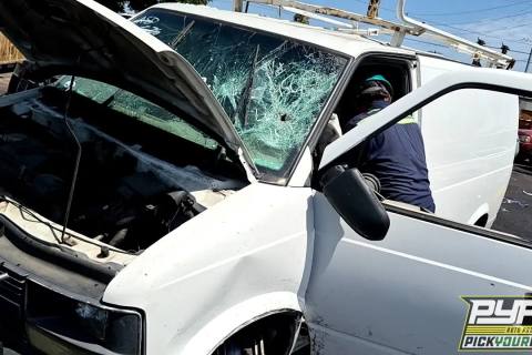 Photo of 2005 Chevrolet Astro