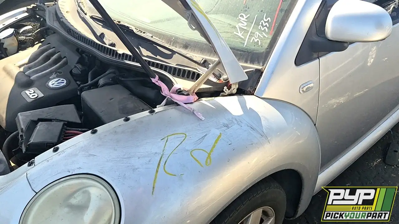 Photo of 2000 Volkswagen Beetle