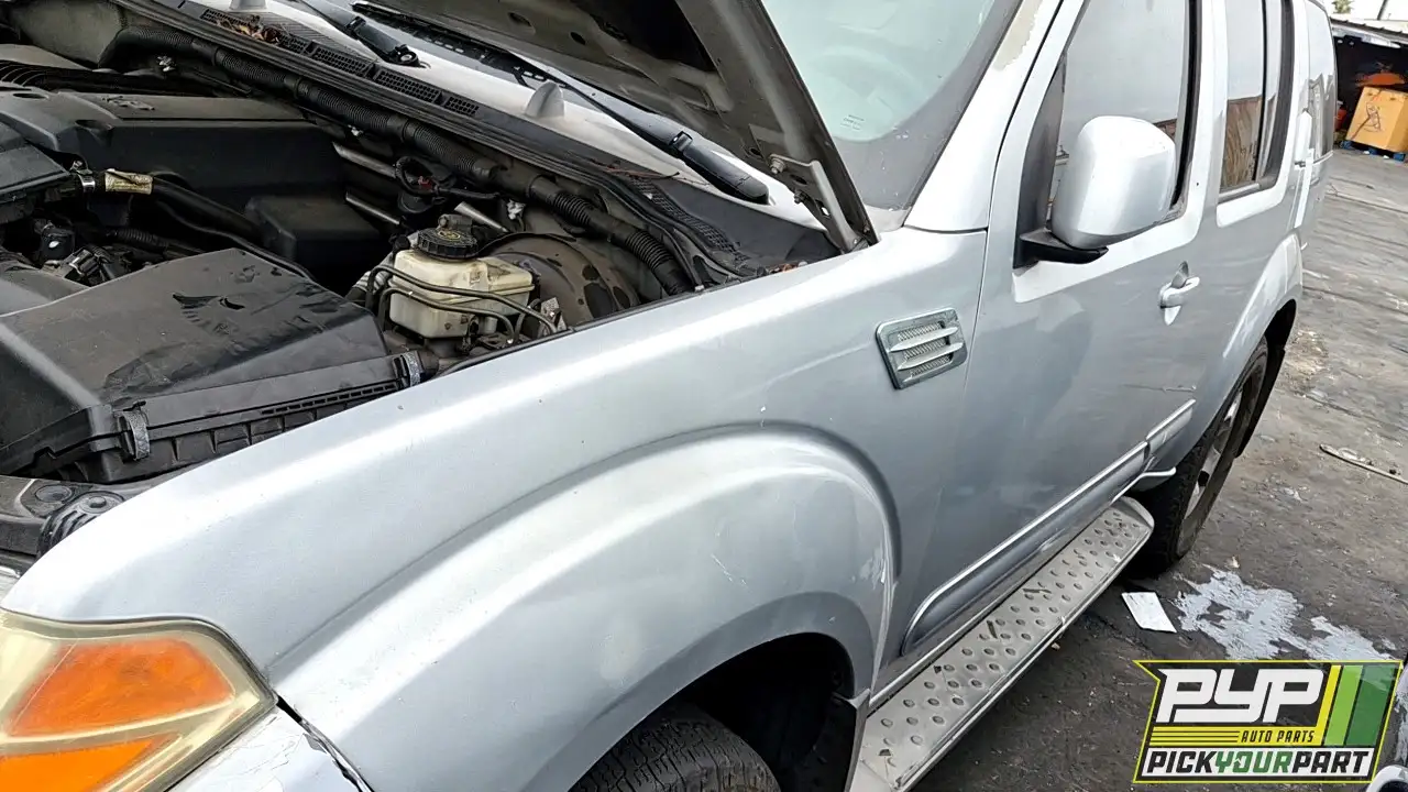 Photo of 2005 Nissan Pathfinder