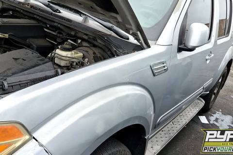 Photo of 2005 Nissan Pathfinder