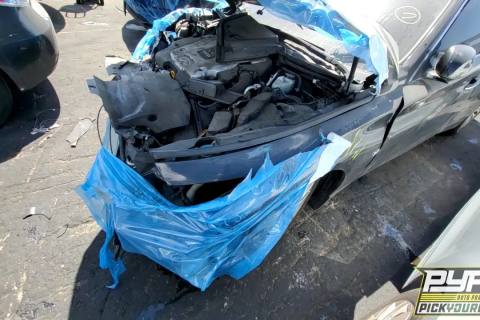 Photo of 2015 Infiniti Q50