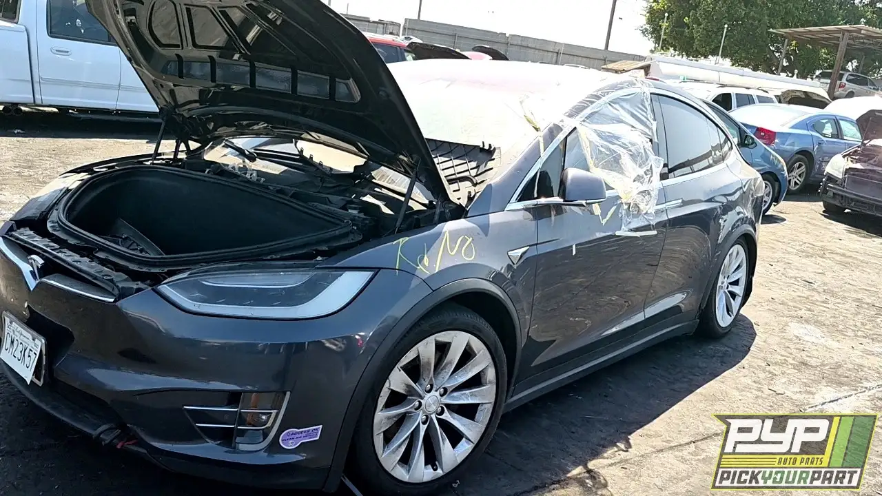 Photo of 2018 Tesla X