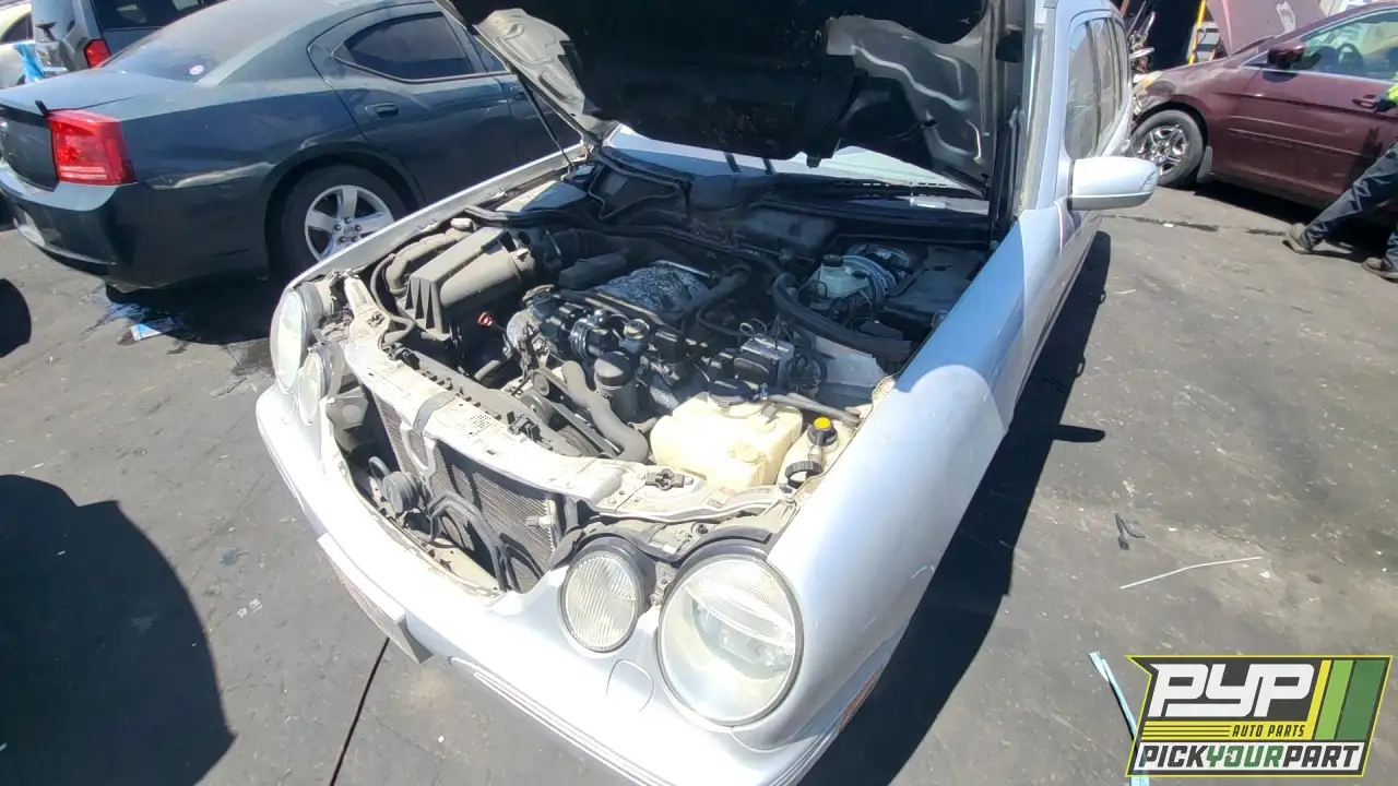 Photo of 2002 Mercedes-Benz E320
