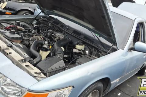 Photo of 1999 Mercury Grand Marquis