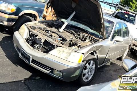 Photo of 2002 Acura Rl