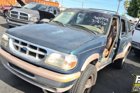Photo of 1996 Ford Explorer