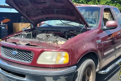 Photo of 1997 Ford F-150