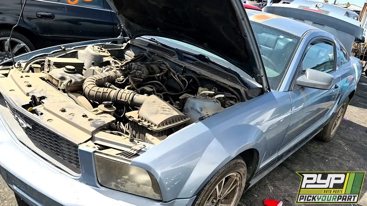 Photo of 2005 Ford Mustang
