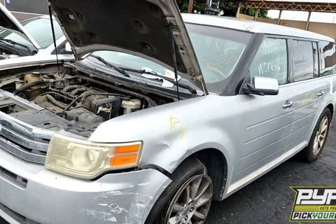 Photo of 2010 Ford Flex