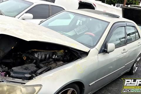 Photo of 2001 Lexus Is300