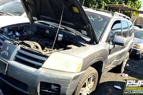Photo of 2004 Mitsubishi Endeavor
