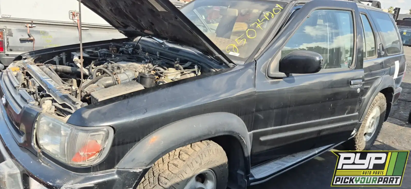 Photo of 1999 Infiniti Qx4