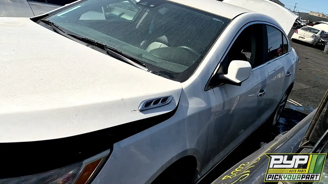 Photo of 2015 Buick Lacrosse