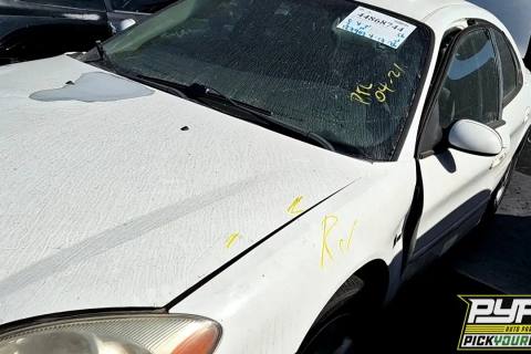 Photo of 2000 Ford Taurus