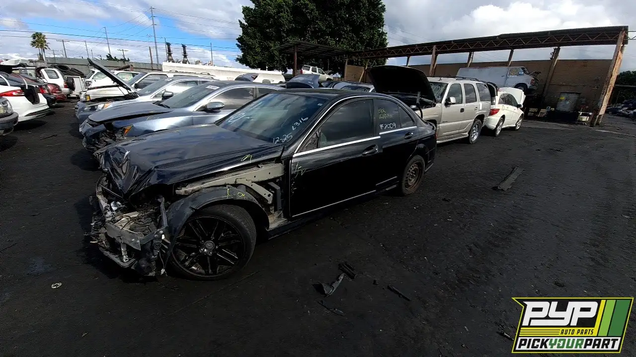 Photo of 2009 Mercedes-Benz C300