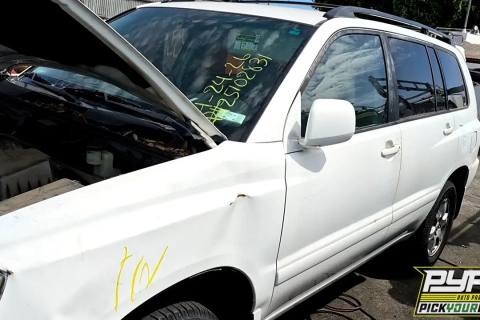 Photo of 2005 Toyota Highlander