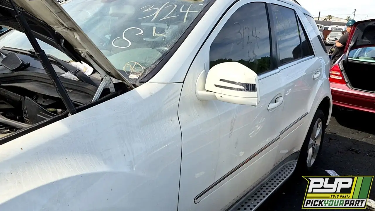 Photo of 2011 Mercedes-Benz Ml350