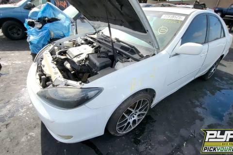 Photo of 2004 Toyota Camry