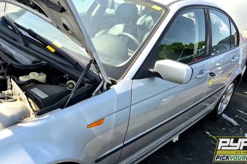 Photo of 2003 Bmw 325I