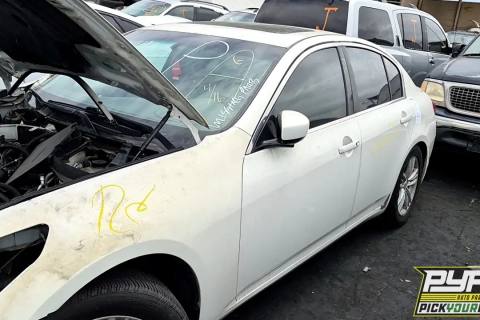 Photo of 2010 Infiniti G37
