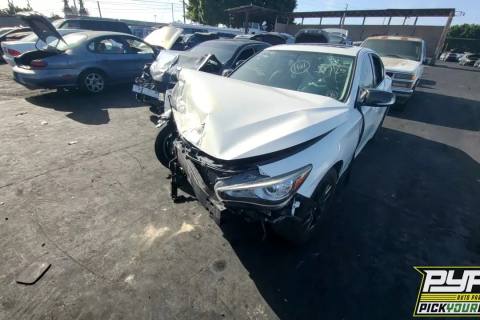 Photo of 2015 Infiniti Q50