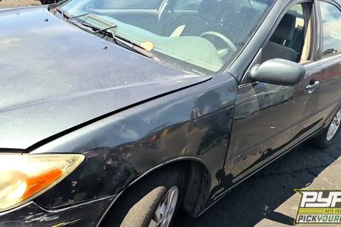Photo of 2004 Toyota Camry