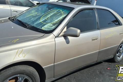 Photo of 1998 Lexus Es300