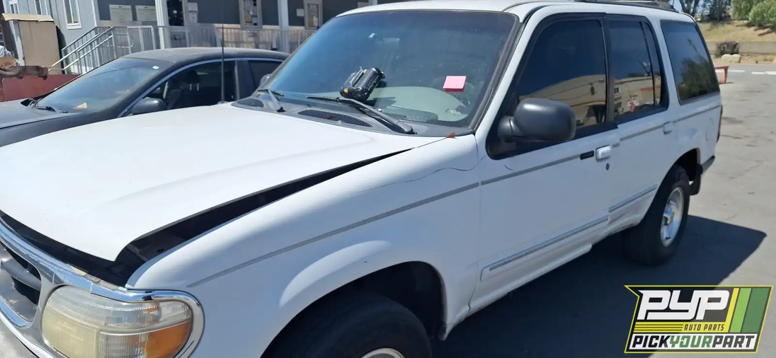 Photo of 1998 Ford Explorer