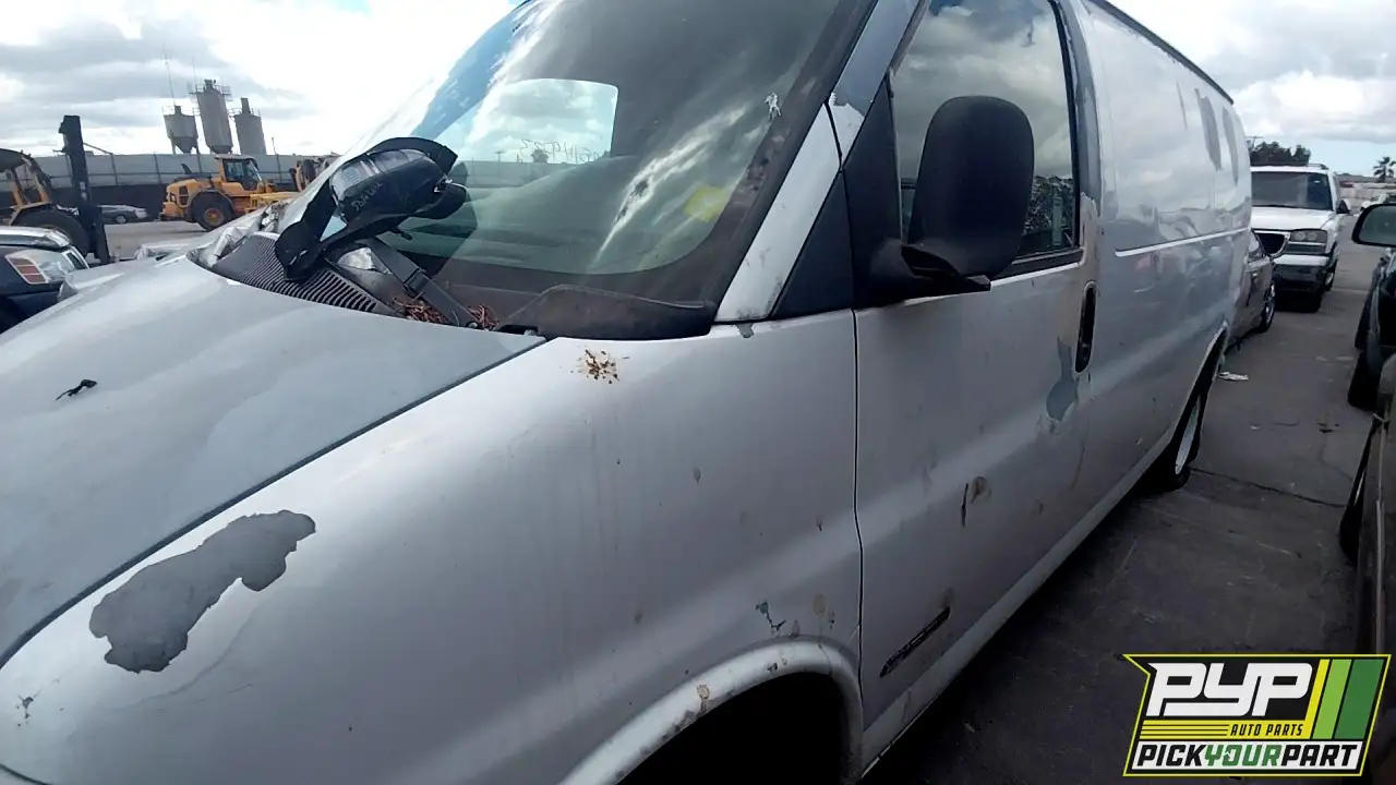 Photo of 2002 Chevrolet Express 1500