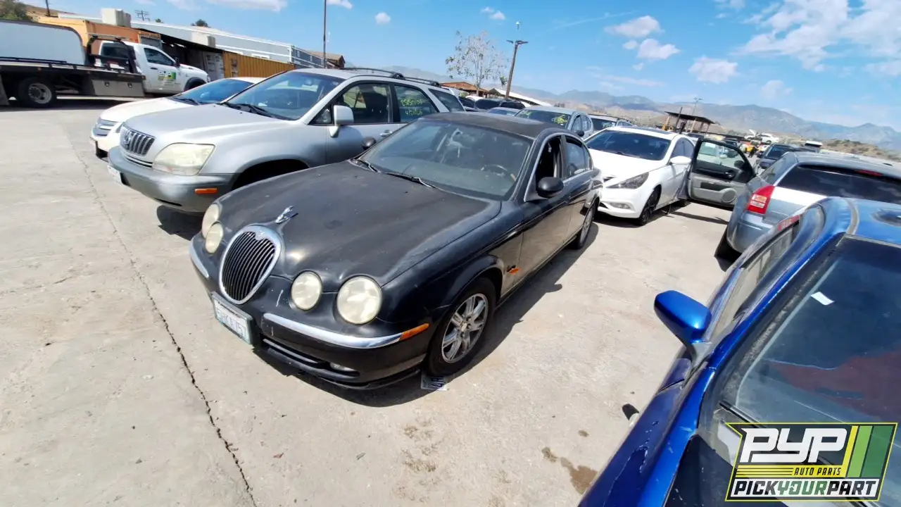 Photo of 2004 Jaguar S-Type
