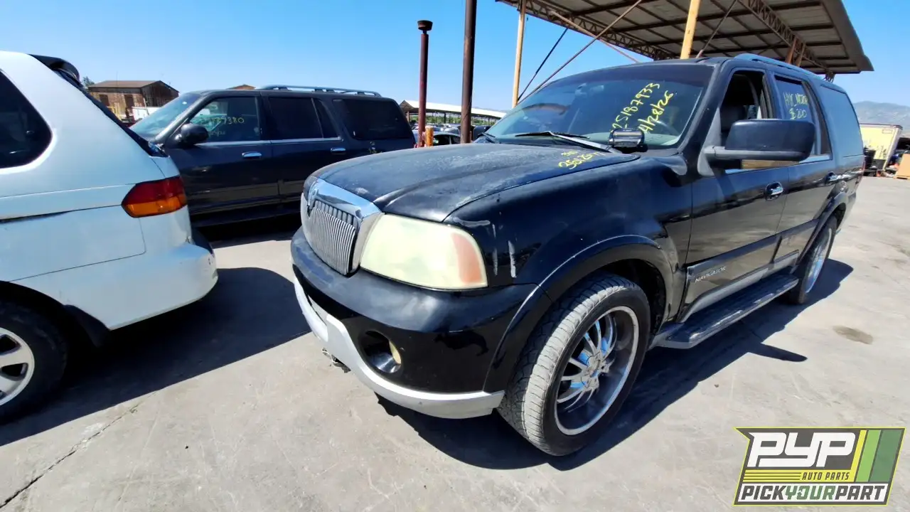 Photo of 2004 Lincoln Navigator