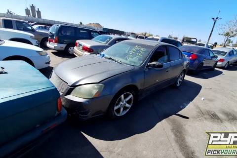 Photo of 2005 Nissan Altima