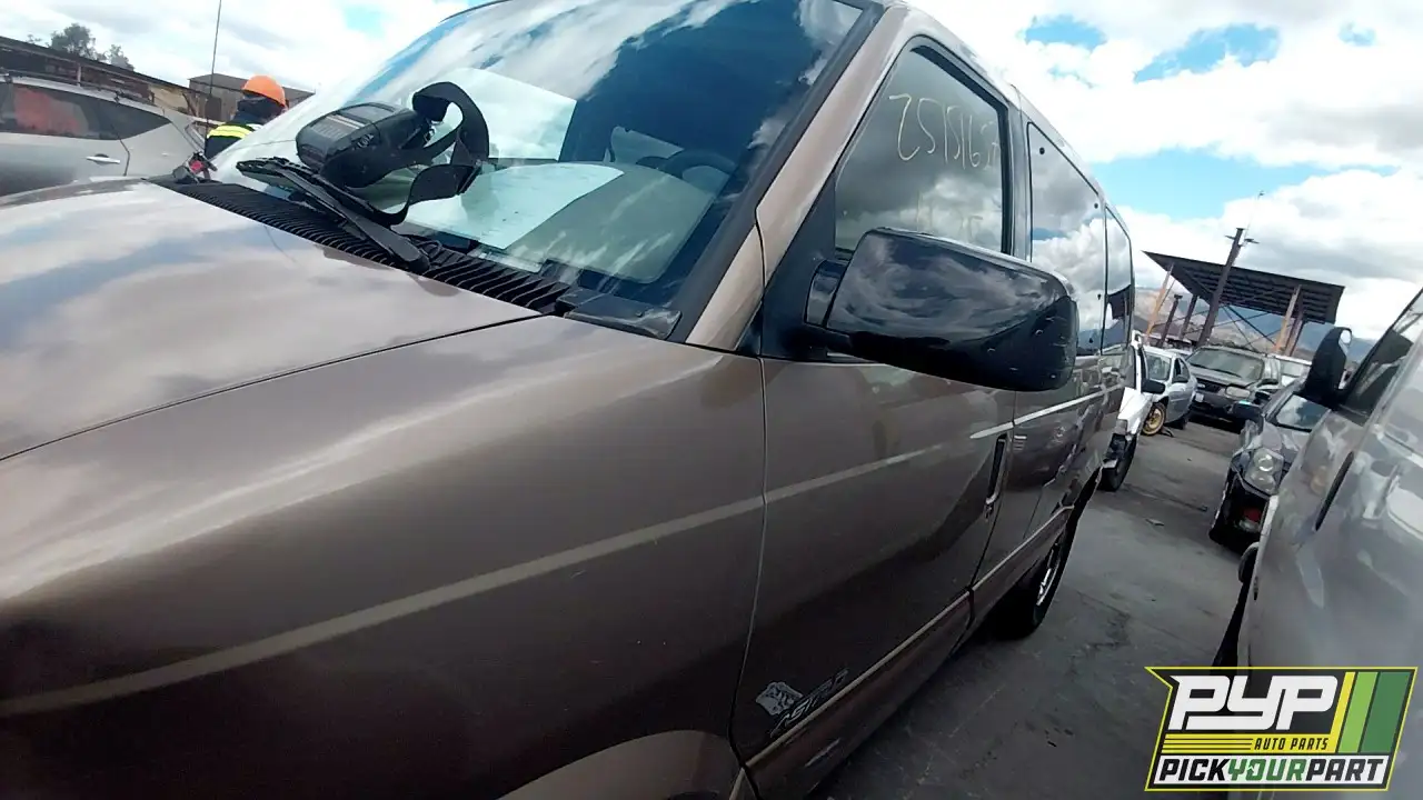 Photo of 2001 Chevrolet Astro