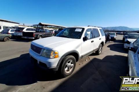 Photo of 2003 Ford Explorer