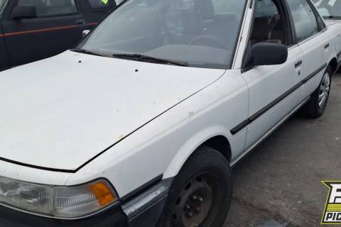 Photo of 1987 Toyota Camry