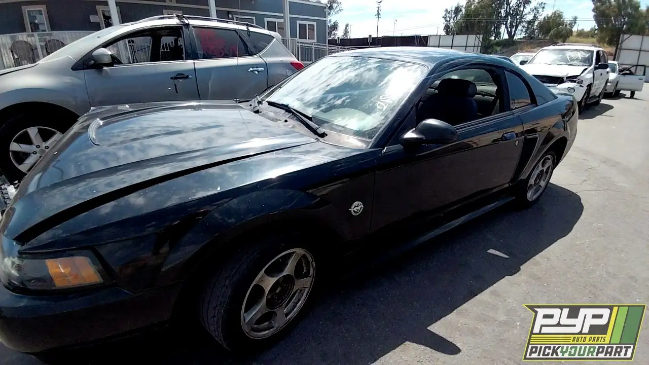 Photo of 2004 Ford Mustang