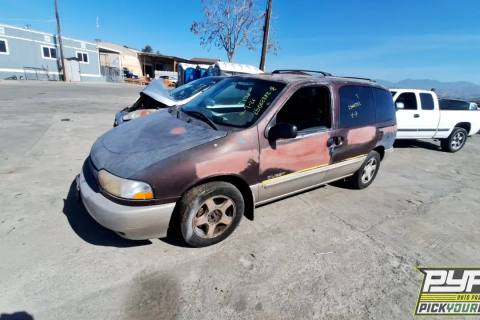 Photo of 2000 Nissan Quest
