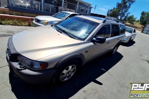 Photo of 2002 Volvo V70