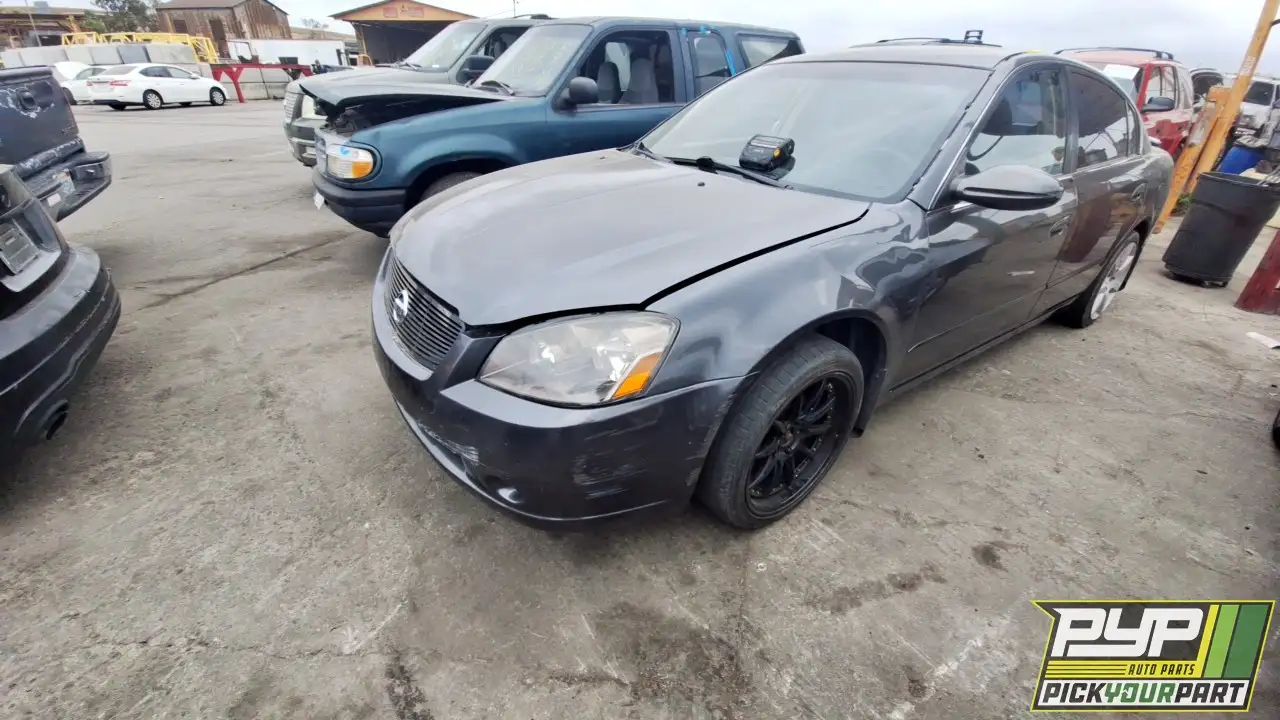 Photo of 2005 Nissan Altima