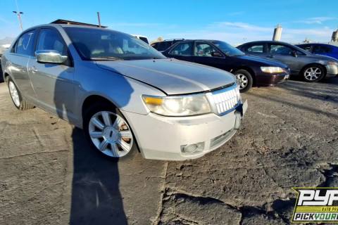 Photo of 2008 Lincoln Mkz