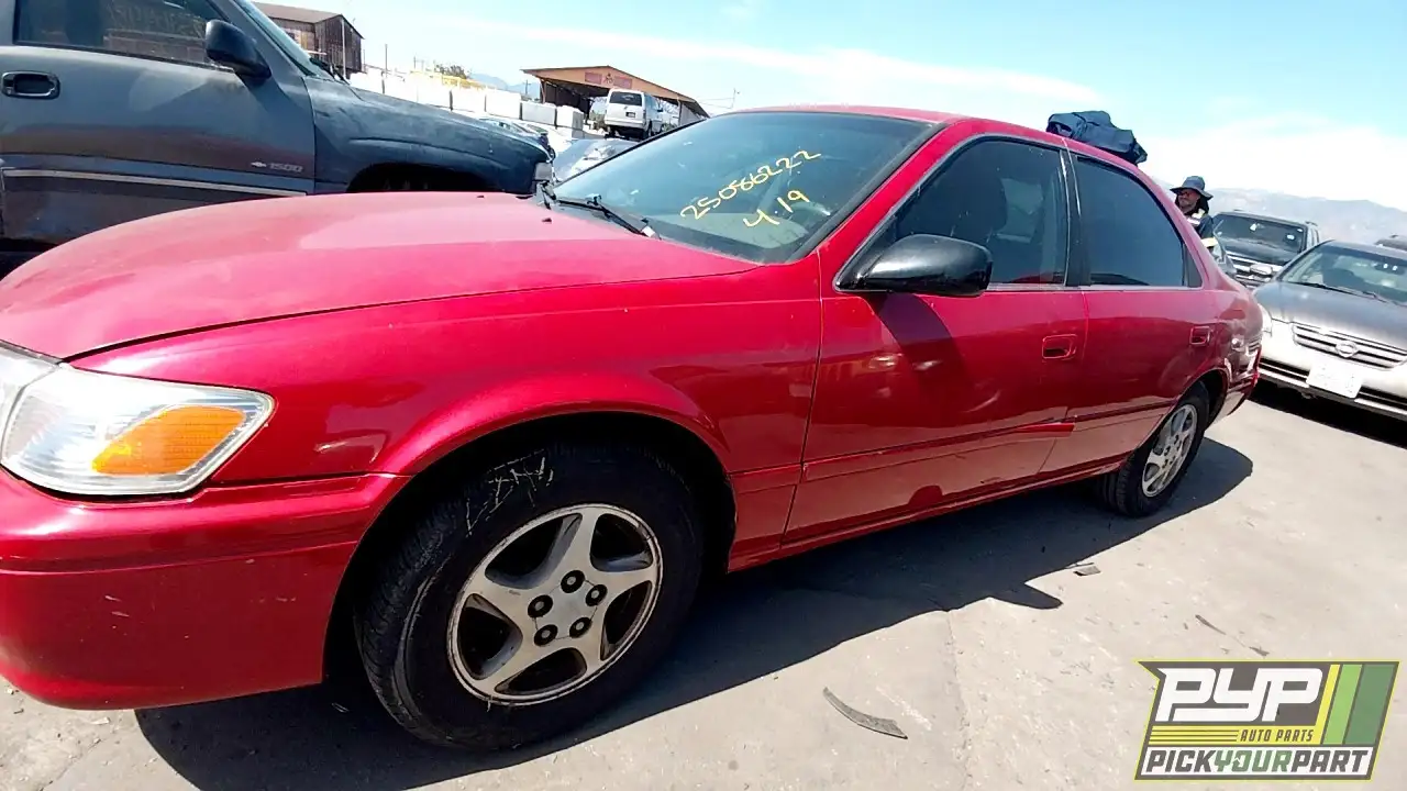 Photo of 2000 Toyota Camry
