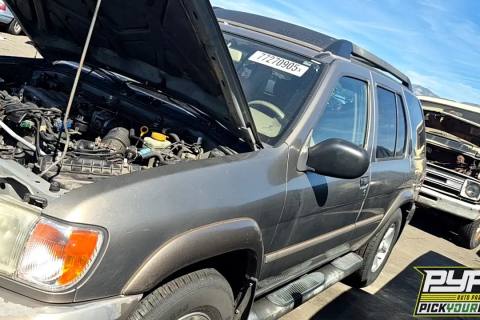 Photo of 2003 Nissan Pathfinder