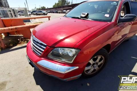 Photo of 2005 Chrysler Pacifica