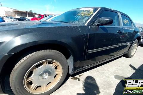 Photo of 2005 Chrysler 300