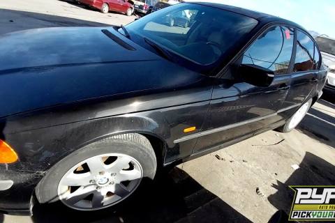 Photo of 2000 Bmw 323I