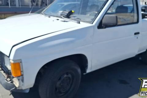 Photo of 1986 Nissan Truck