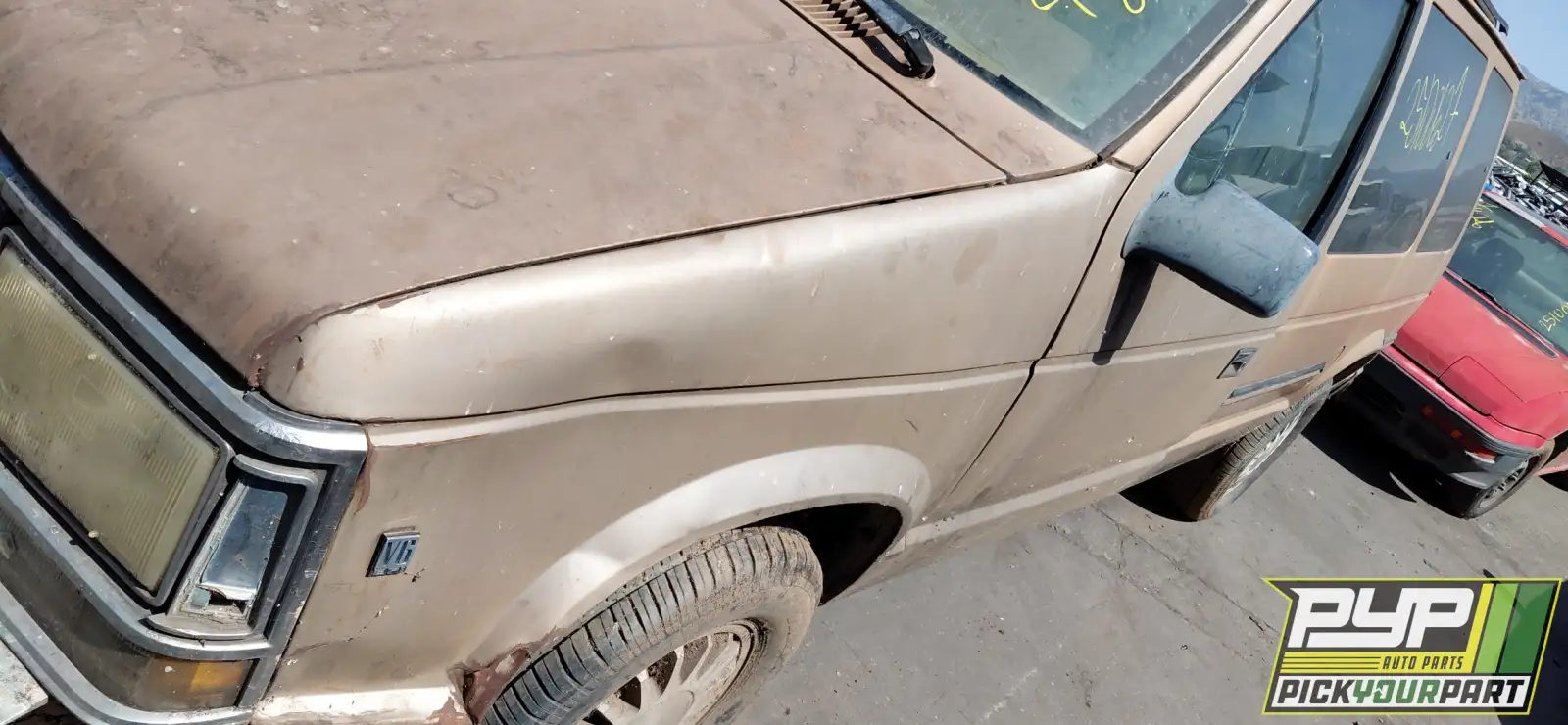 Photo of 1988 Plymouth Voyager