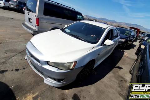 Photo of 2015 Mitsubishi Lancer