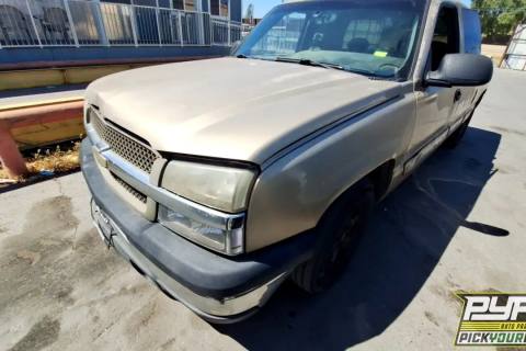 Photo of 2004 Chevrolet Silverado 1500